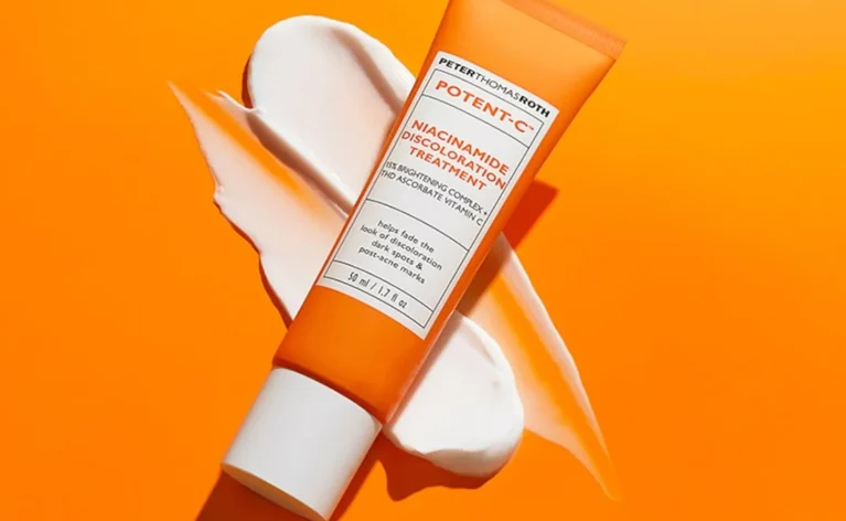 Time to decode the mystery of retinol. We’re breaking down what this powerful ingredient does for your skin—from boosting collagen to reducing blemishes—and what myths you can safely ignore. Learn to integrate retinol into your regimen for a glowing, youthful complexion without the guesswork.