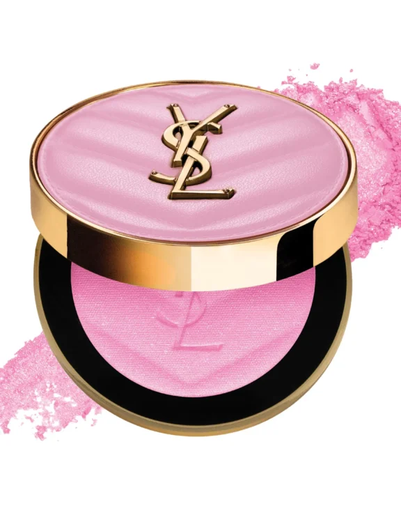 A lightweight face and body emulsion that helps unify the complexion and reduce the visibility of brown spots. Face and body emulsion with 5% Niacinamide is a versatile formula that helps reduce the visibility of brown spots on the face and body for a more even complexion. Tested on all skin types, it targets brown spots on key skin areas, including the face, neck, chest, and arms, to ensure a more even complexion on the face and body.